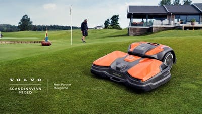 Varmt välkommen till Husqvarnas event för autonom gräsyteskötsel för golfbanor!